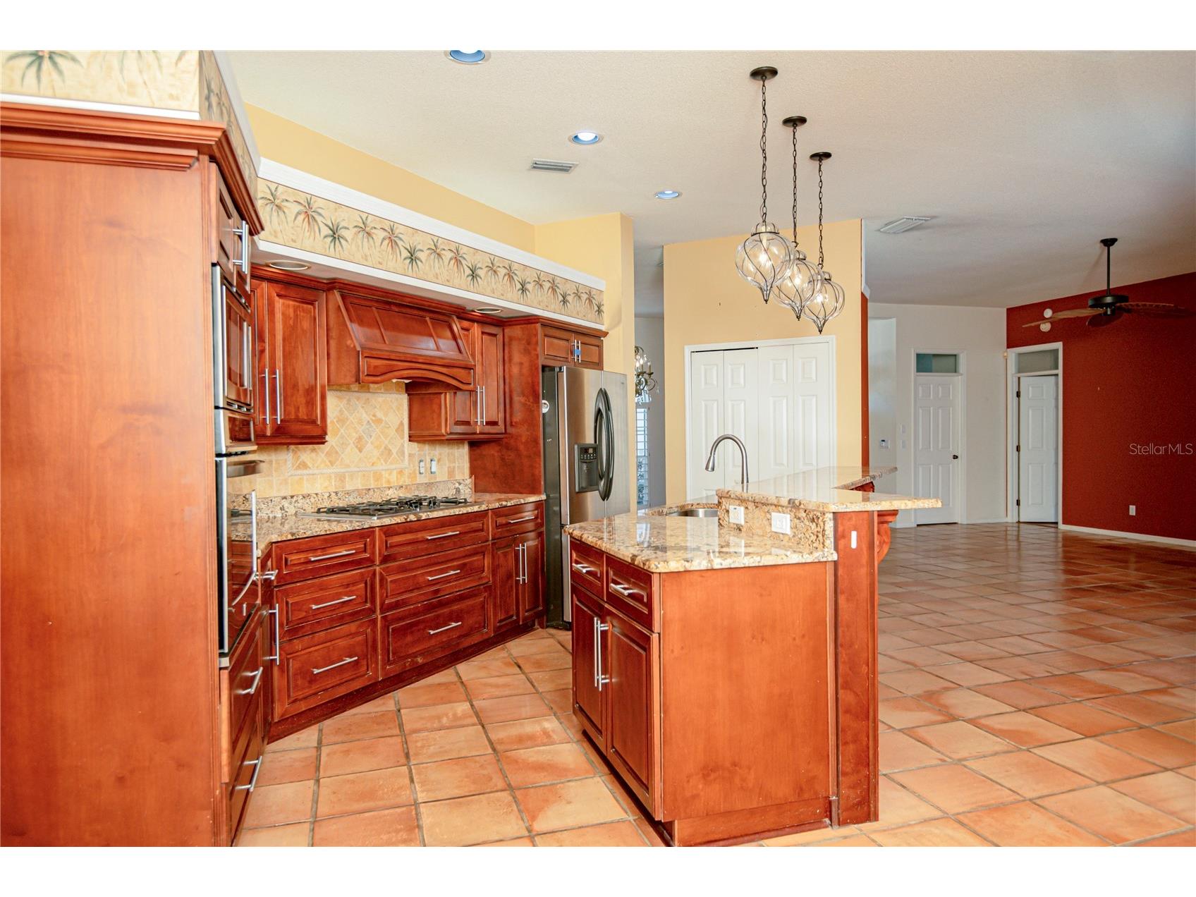 8390 Meadow Brook Drive E Seminole FL 33777 TB8519287 image8