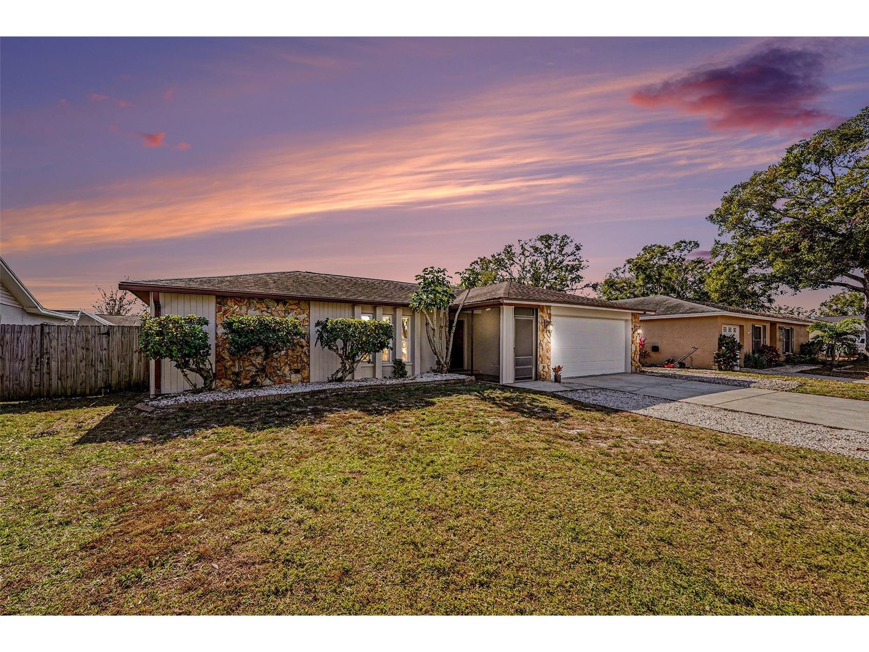 8390 Somerset Drive Largo FL 33773 TB8460581 image1