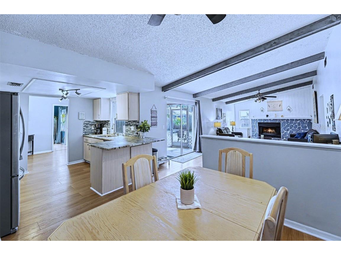 8390 Somerset Drive Largo FL 33773 TB8460581 image10