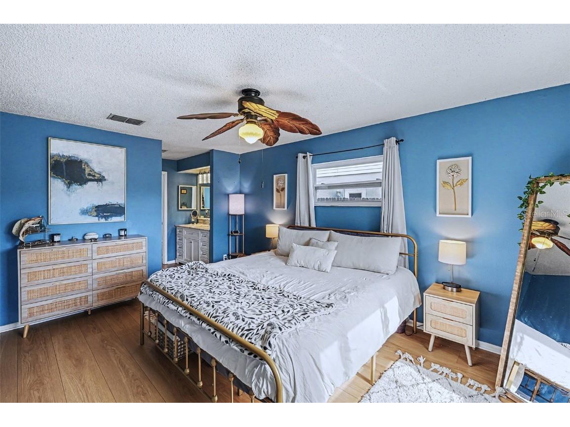 8390 Somerset Drive Largo FL 33773 TB8460581 image16