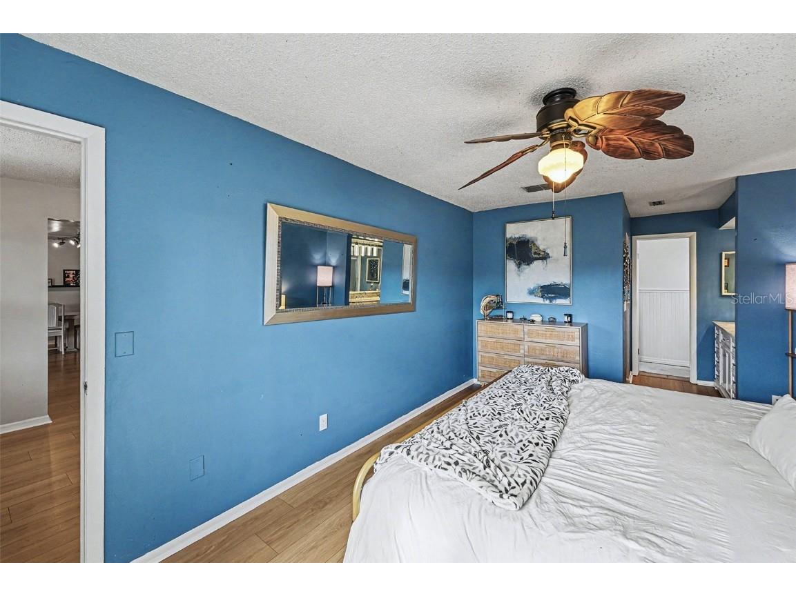 8390 Somerset Drive Largo FL 33773 TB8460581 image17