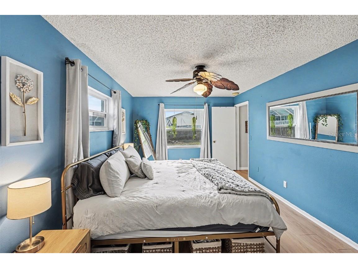 8390 Somerset Drive Largo FL 33773 TB8460581 image18