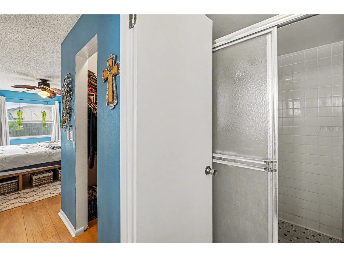 8390 Somerset Drive Largo FL 33773 TB8460581 image20