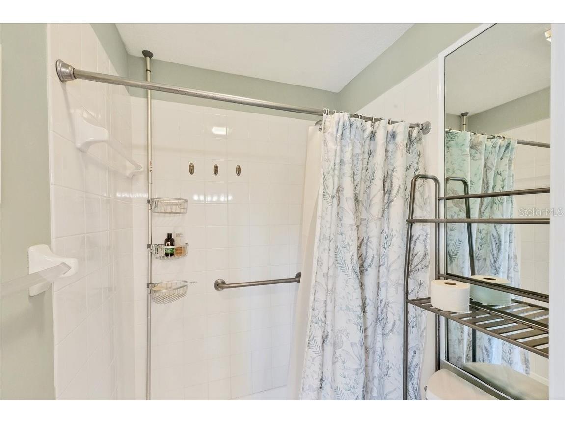 8390 Wingate Drive #520 Sarasota FL 34238 - CROCKERS LAKE .....NO-SWIMMING A4658598 image16