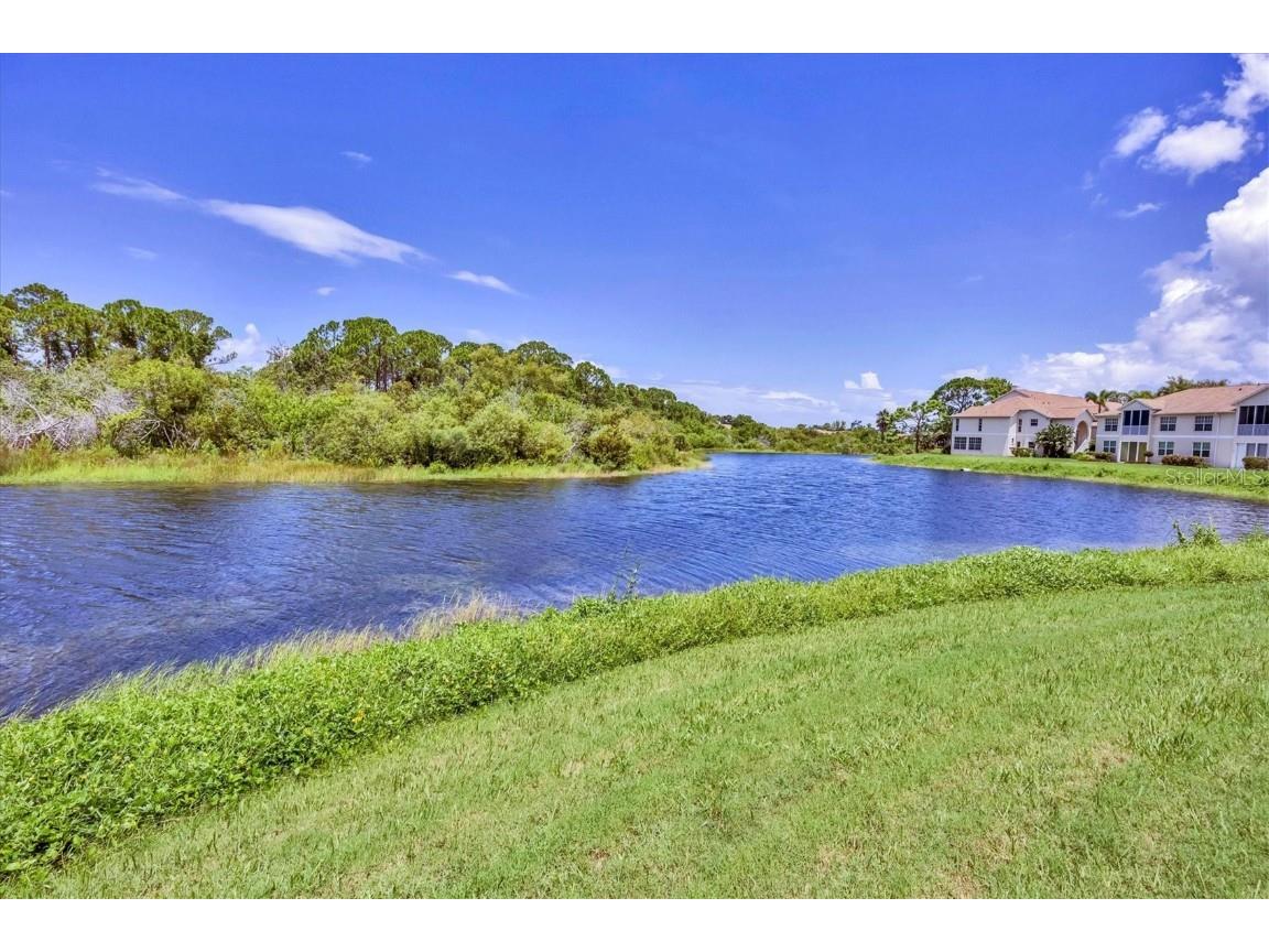 8390 Wingate Drive #520 Sarasota FL 34238 - CROCKERS LAKE .....NO-SWIMMING A4658598 image30