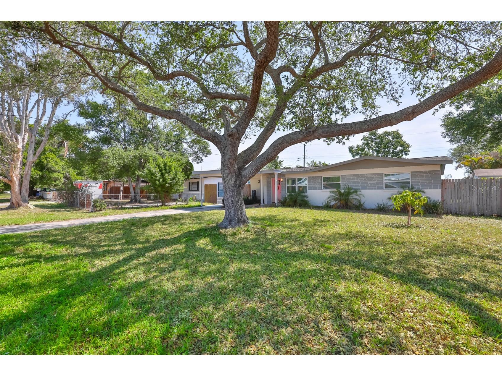 8391 59th Lane N Pinellas Park FL 33781 TB8495765 image31