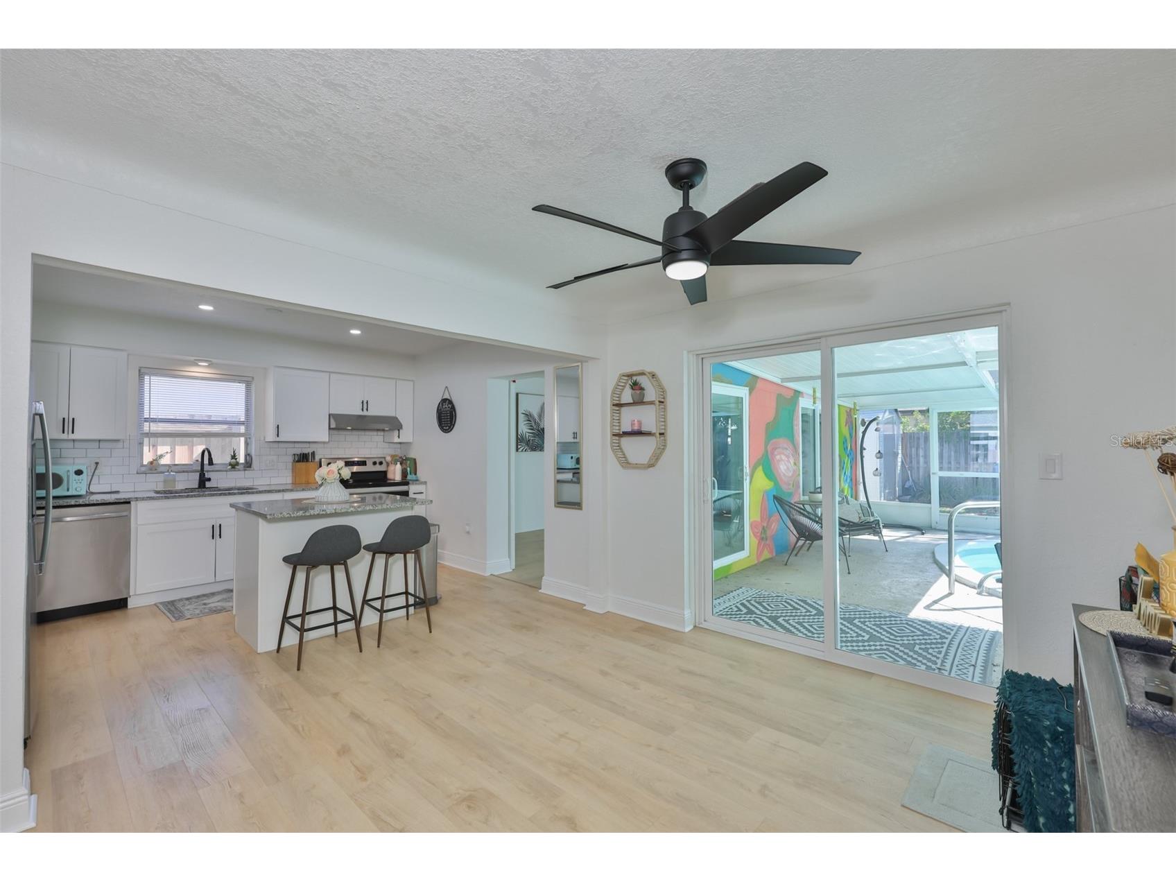 8391 59th Lane N Pinellas Park FL 33781 TB8495765 image4