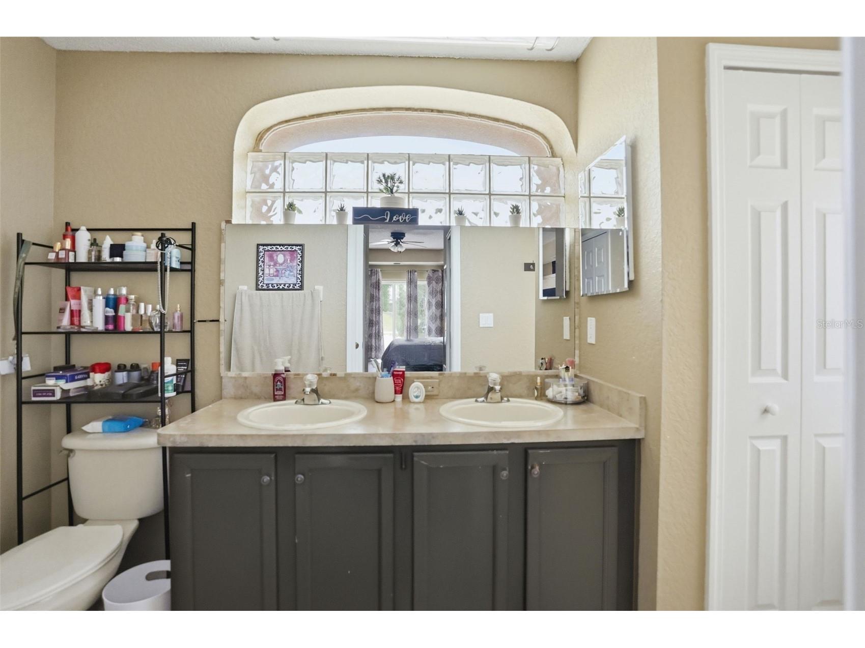 8391 Weeping Wiilow Brooksville FL 34613 TB8515196 image22