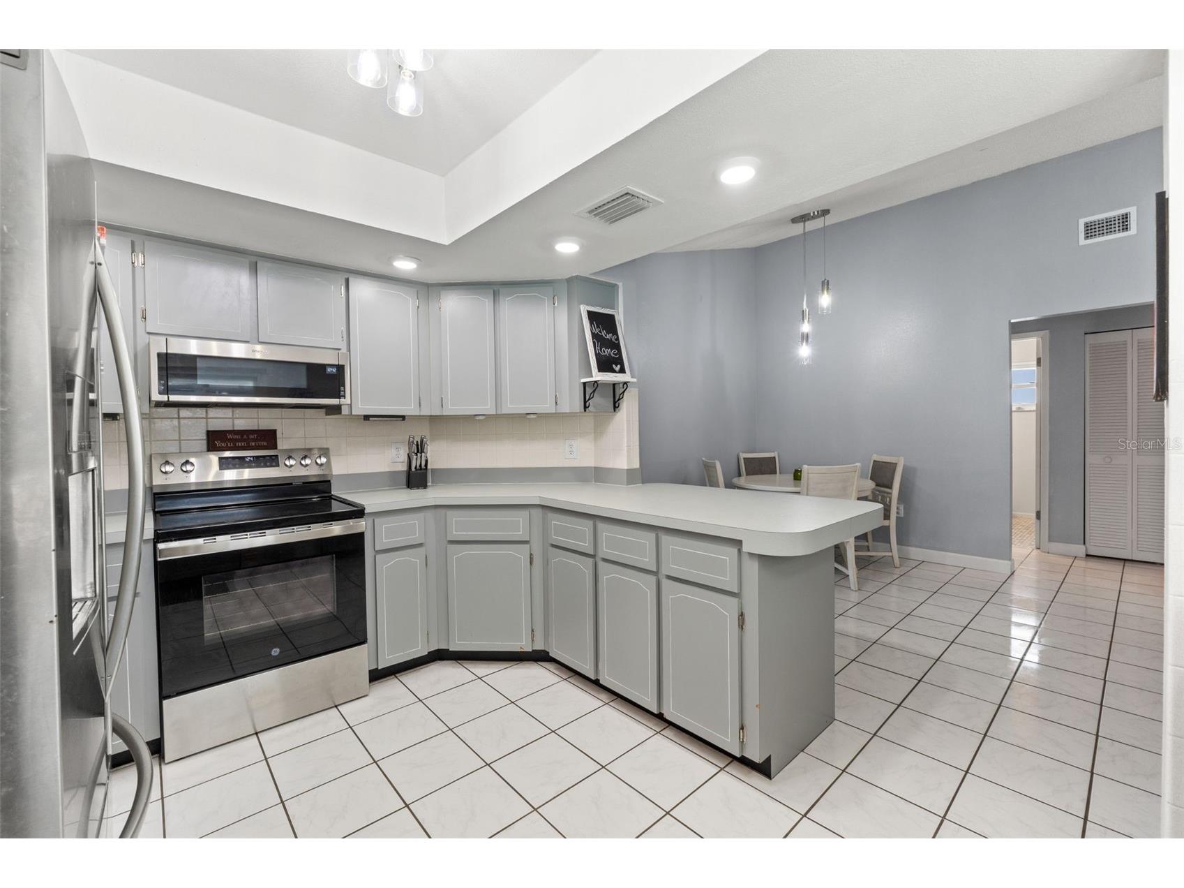 8392 Camphor Drive Spring Hill FL 34606 TB8494144 image20