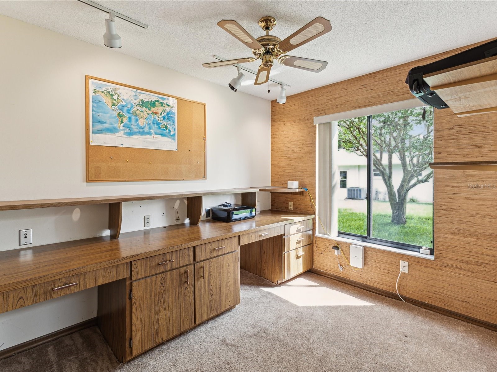 8393 Delaware Drive Weeki Wachee FL 34607 W7875520 image30