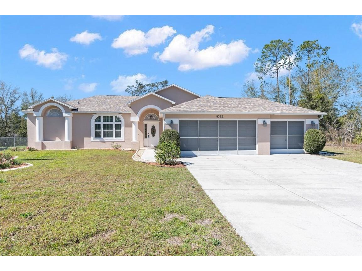 8393 Pinewood Avenue Brooksville FL 34613 W7861914 image1
