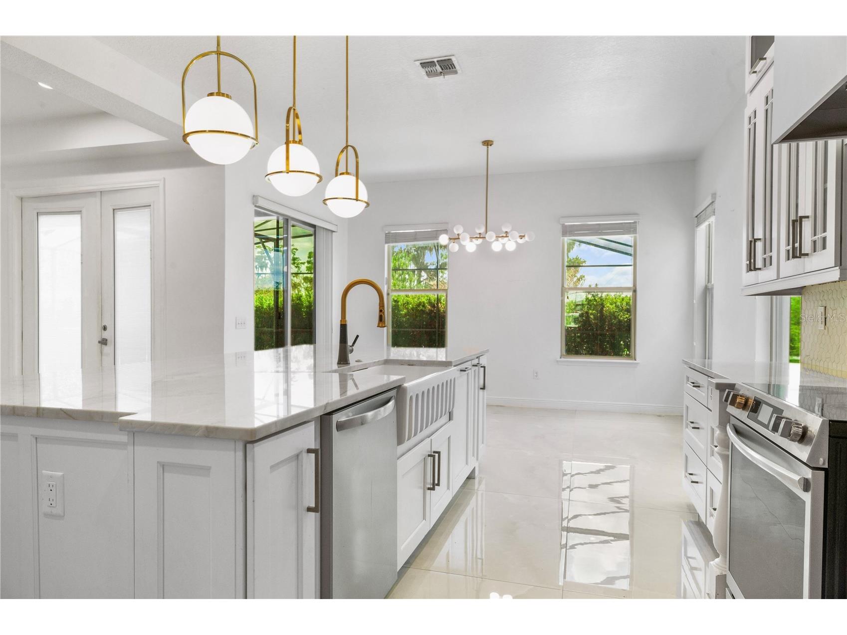 8394 Lookout Pointe Drive Windermere FL 34786 O6413196 image14