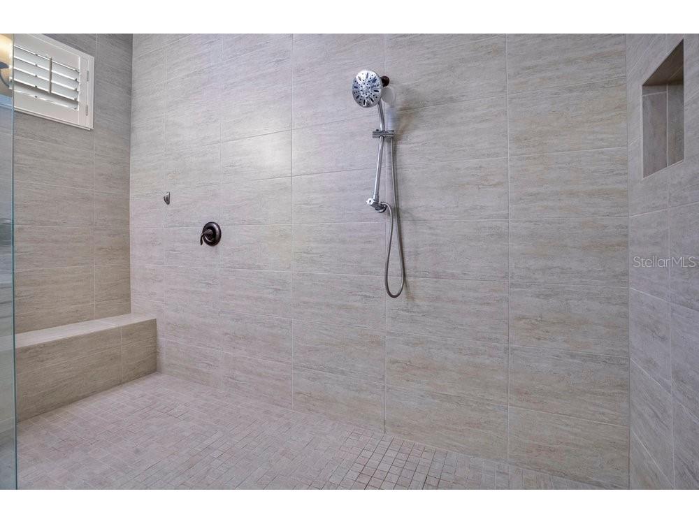 8394 Via Vittoria Way Orlando FL 32819 O6357775 image30