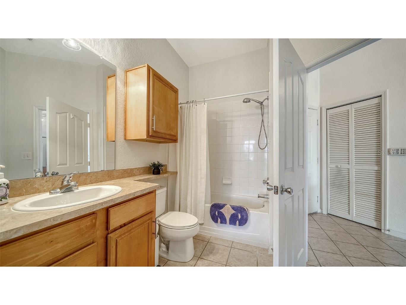 8397 38th Street Circle E #306 Sarasota FL 34243 A4658372 image25