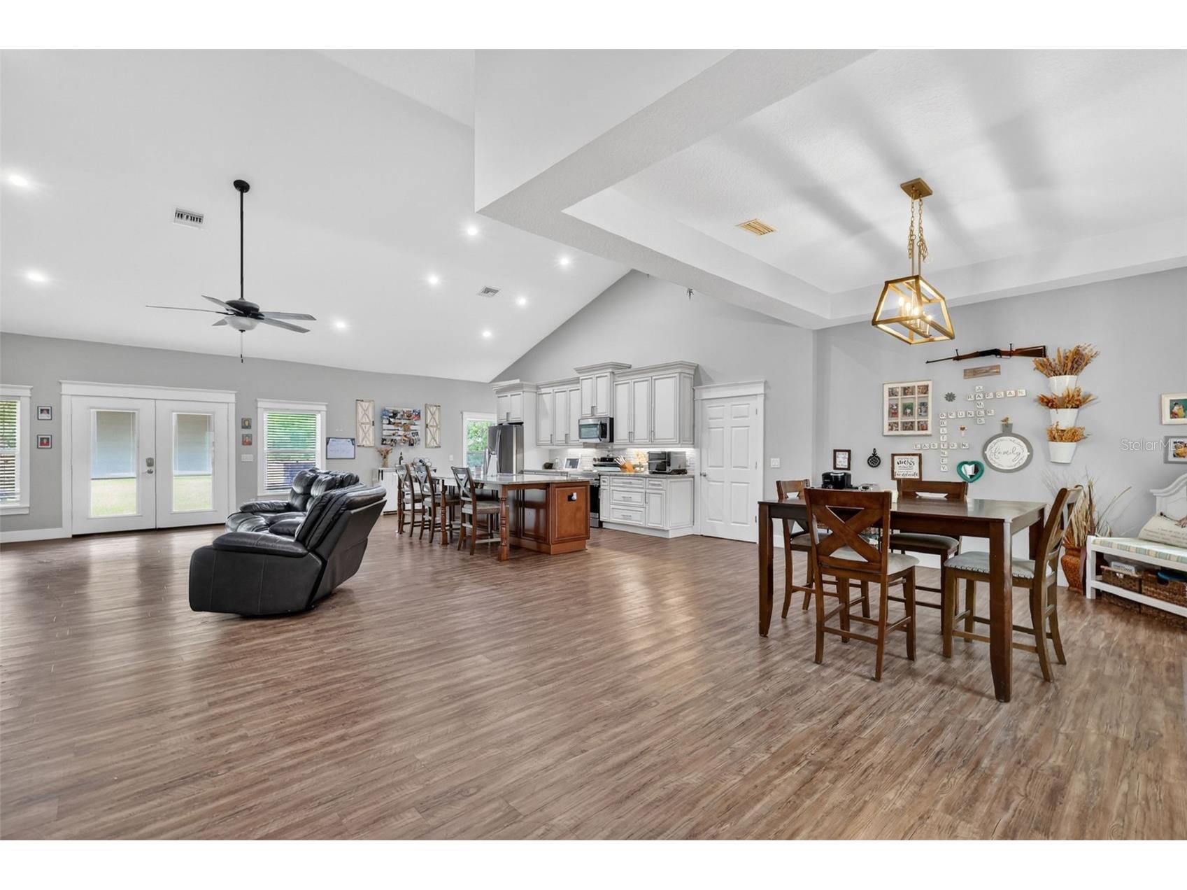 8397 E Hwy 25 Belleview FL 34420 OM724752 image6