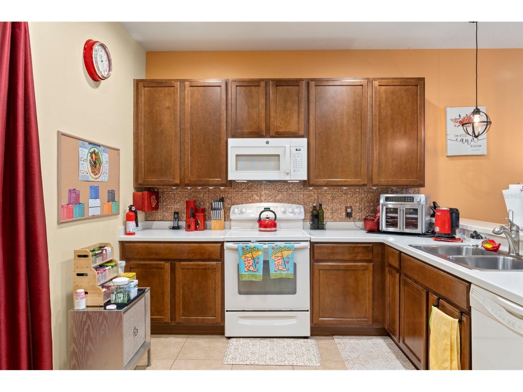 8398 Indian Laurel Lane Brooksville FL 34613 W7884049 image10