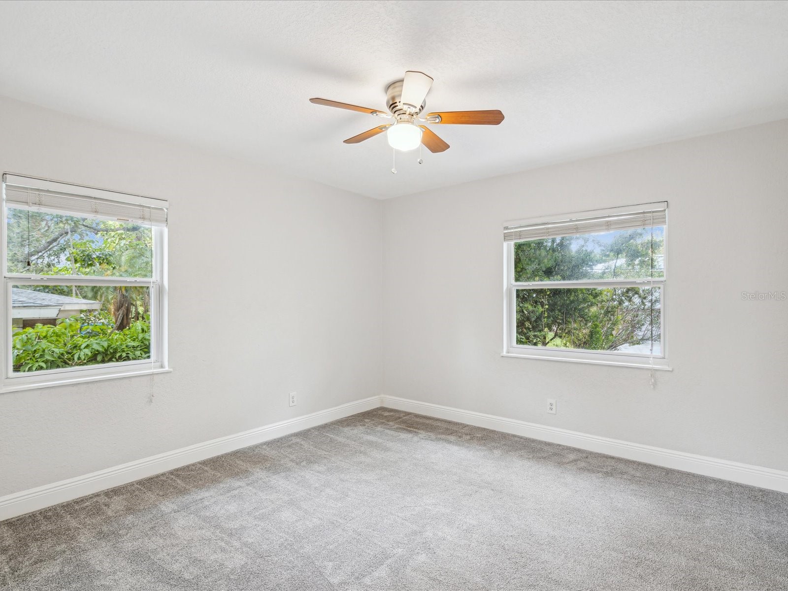 8399 42nd Avenue N Saint Petersburg FL 33709 TB8408989 image10