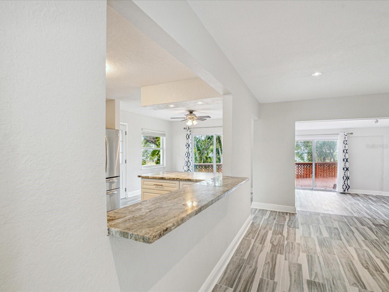 8399 42nd Avenue N Saint Petersburg FL 33709 TB8408989 image15