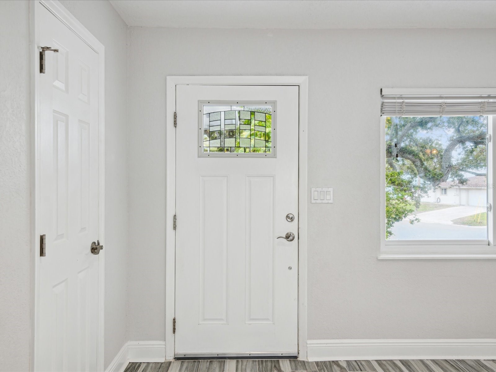 8399 42nd Avenue N Saint Petersburg FL 33709 TB8408989 image3