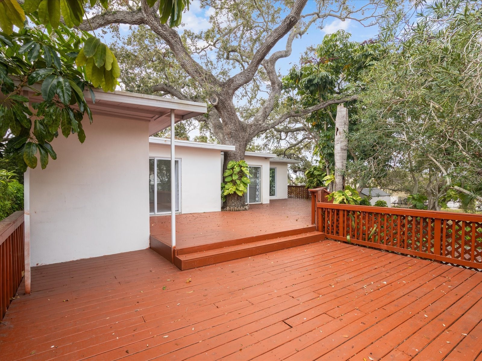 8399 42nd Avenue N Saint Petersburg FL 33709 TB8408989 image38