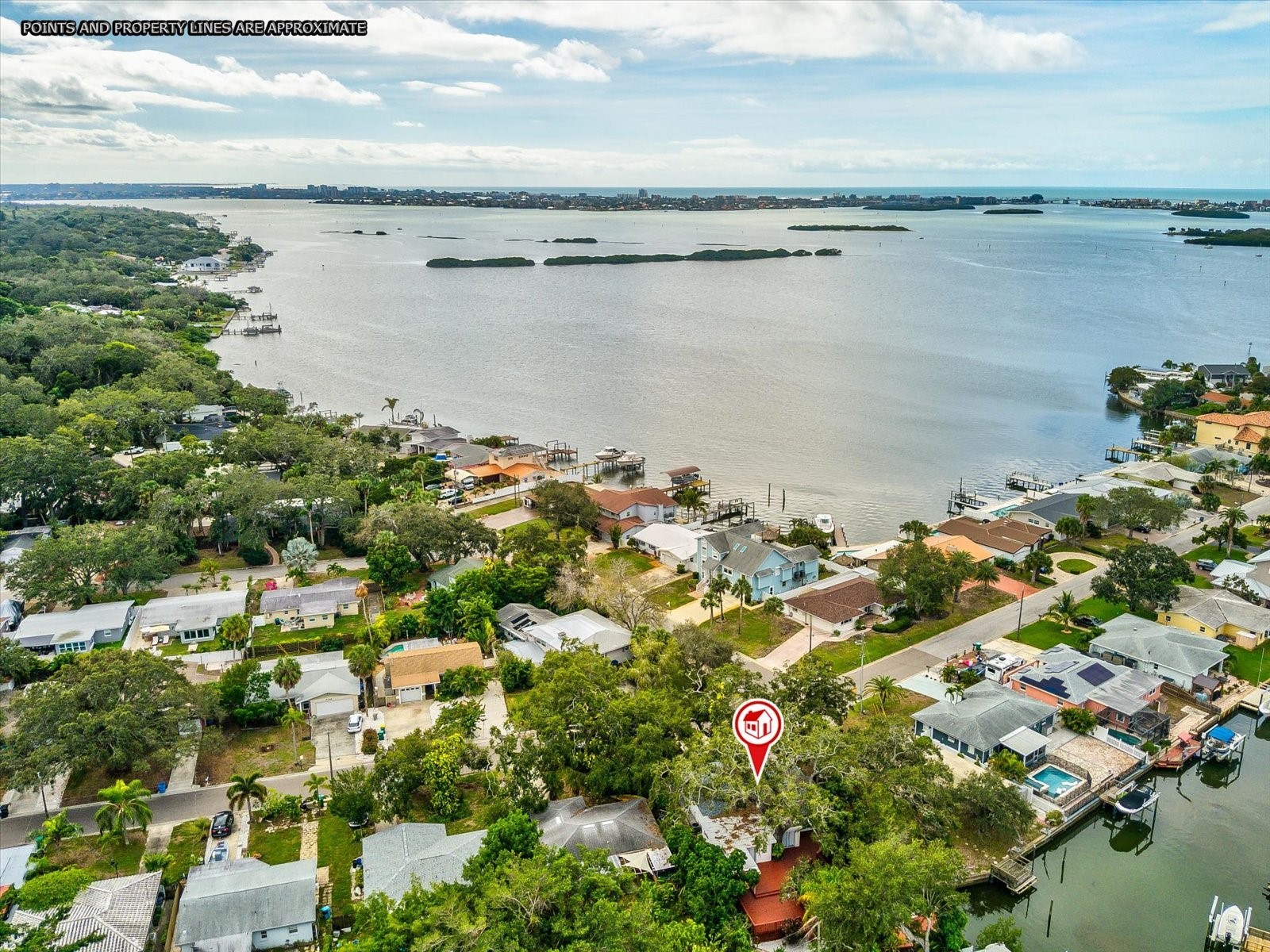 8399 42nd Avenue N Saint Petersburg FL 33709 TB8408989 image50