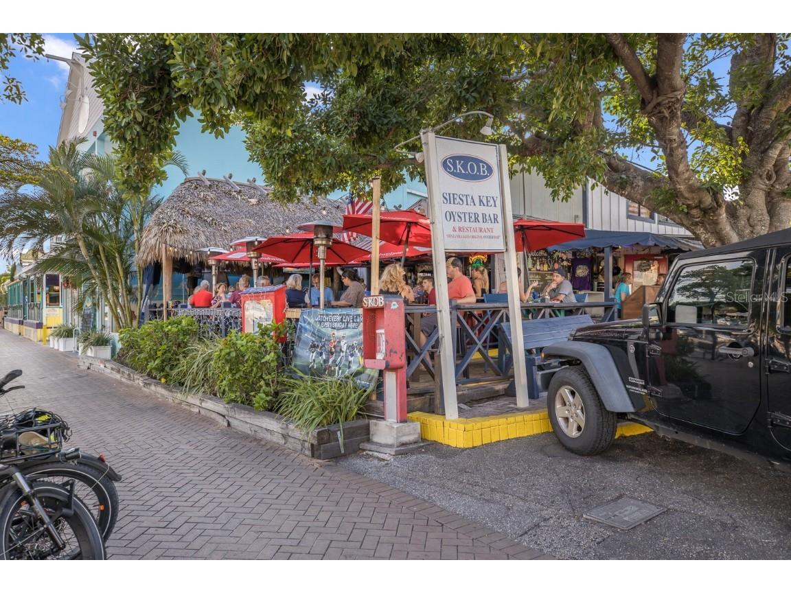 84 Avenida Veneccia #202 & 203 Sarasota FL 34242 - GULF OF MEXICO A4608628 image21