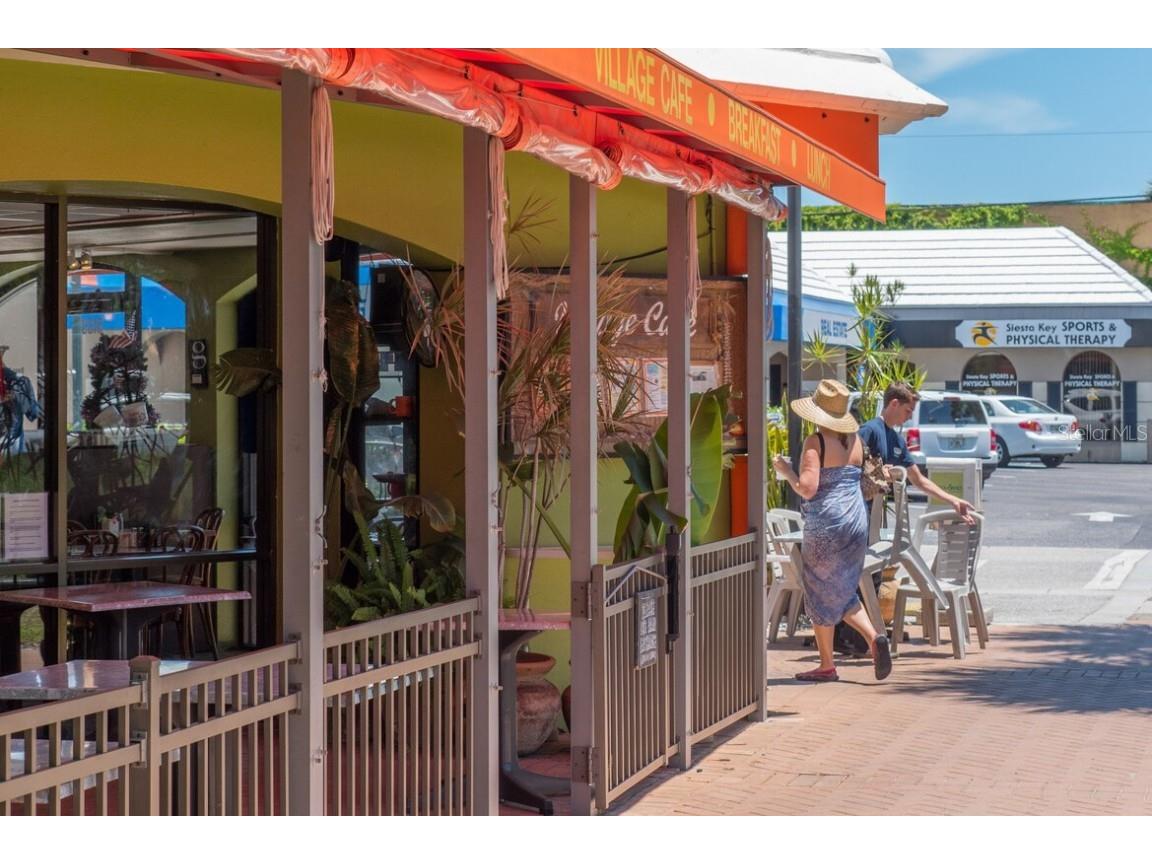 84 Avenida Veneccia #202 & 203 Sarasota FL 34242 - GULF OF MEXICO A4608628 image33