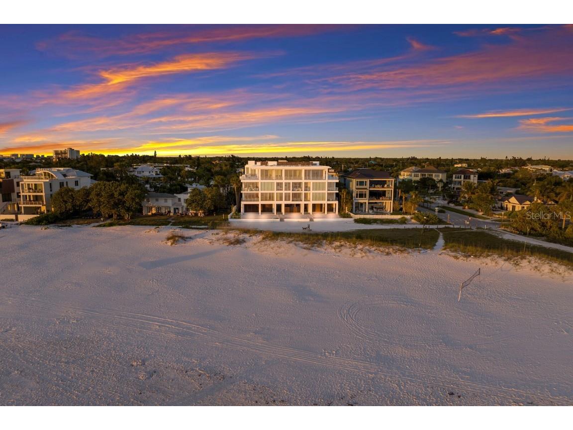 84 Avenida Veneccia #202 & 203 Sarasota FL 34242 - GULF OF MEXICO A4608628 image4