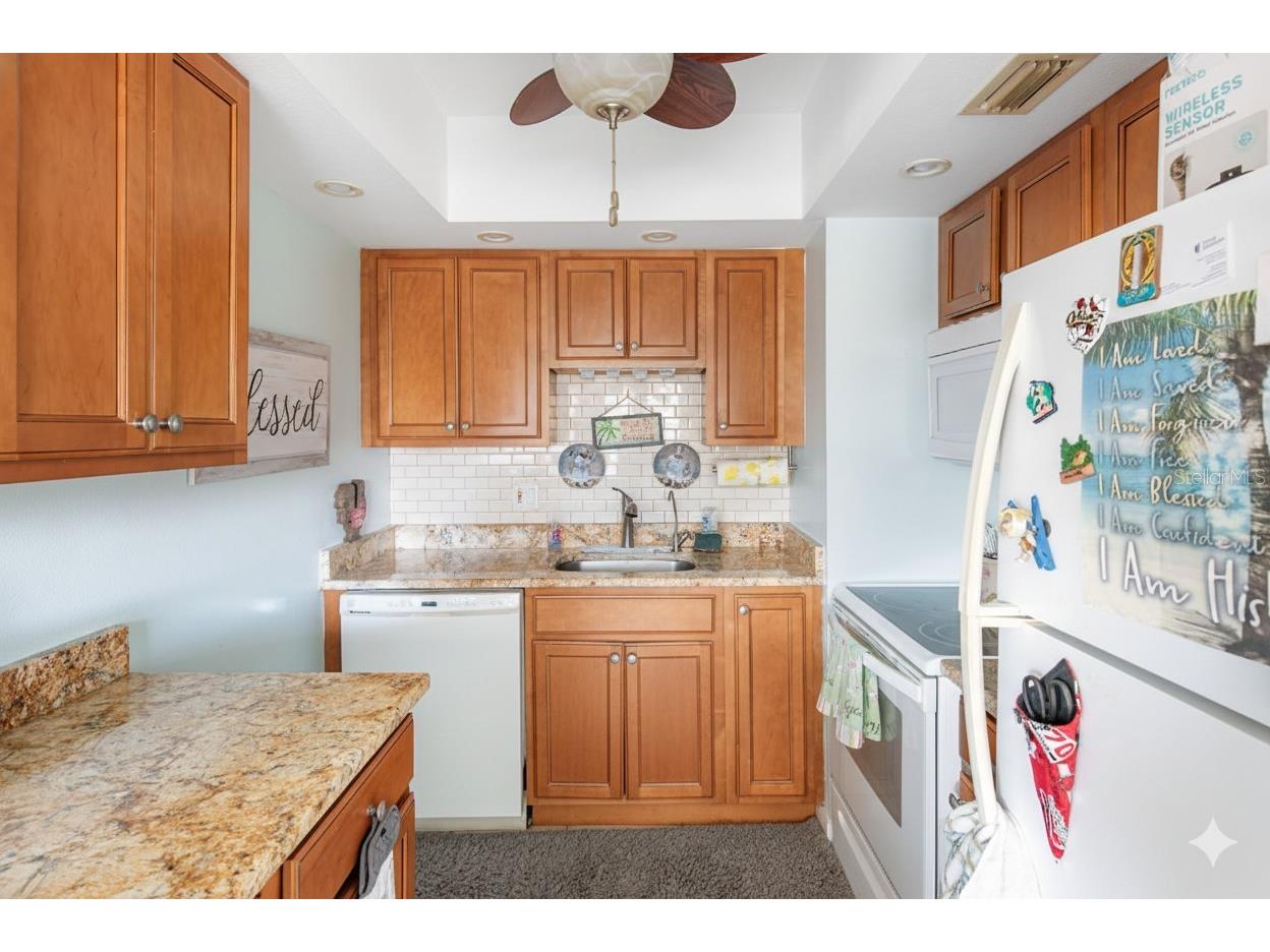 84 Boundary Boulevard #165 Rotonda West FL 33947 D6145482 image9