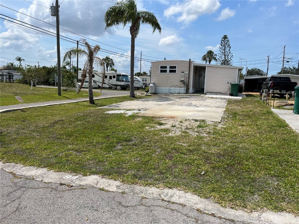 84 Indiana Street Palmetto FL 34221 A4562168 image1