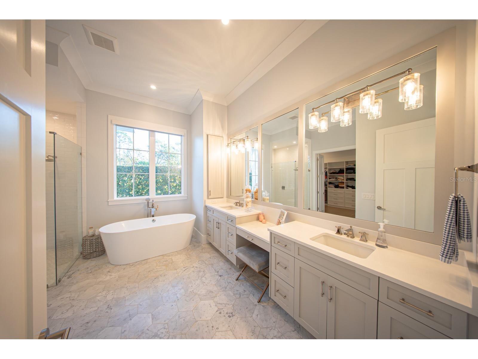 84 Oakdale St Windermere FL 34786 - WINDERMERE CHAIN OF LAKES O6372842 image19