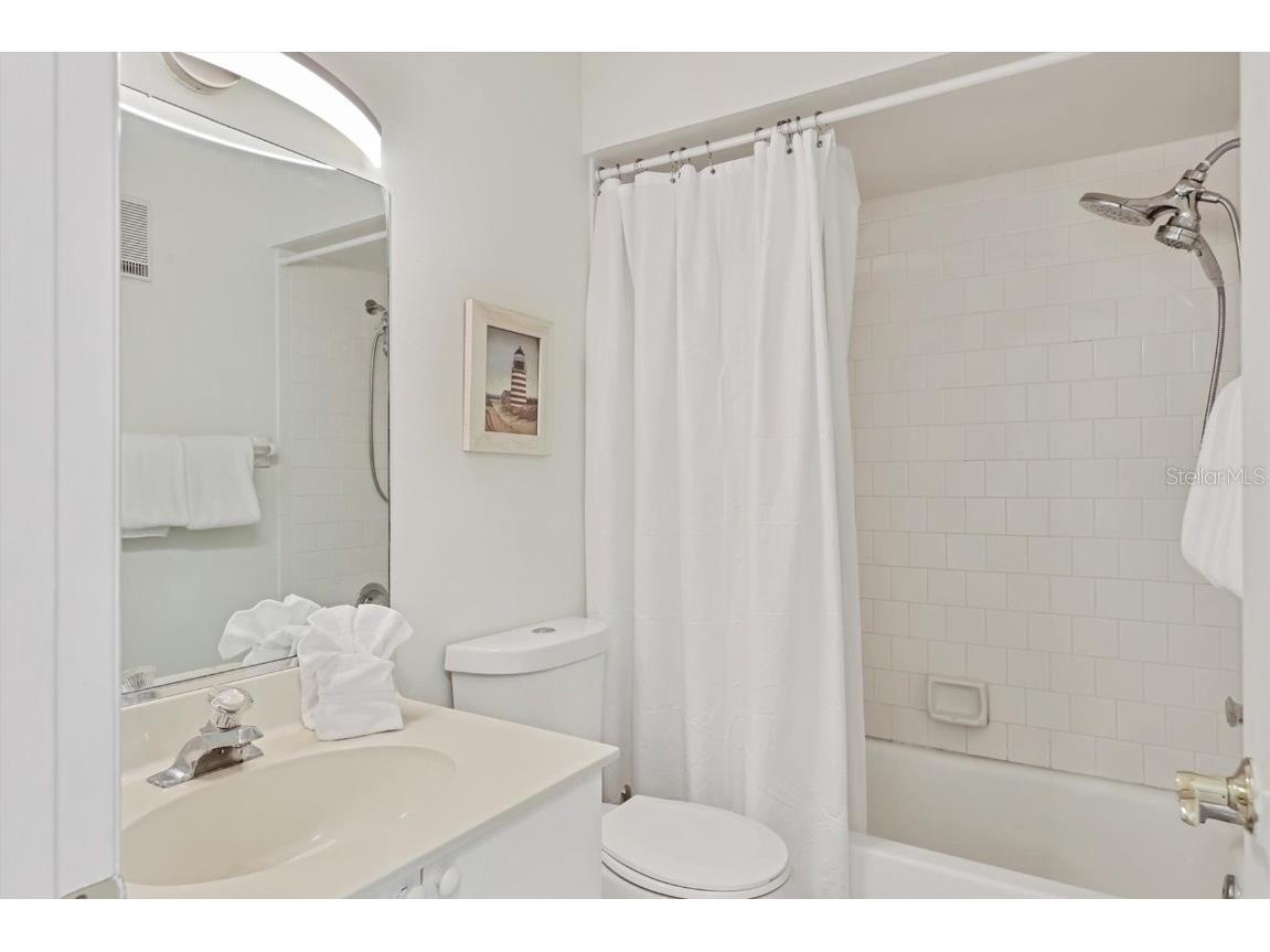 840 Audubon Drive Bradenton FL 34209 - ANNA MARIA SOUND A4656915 image16