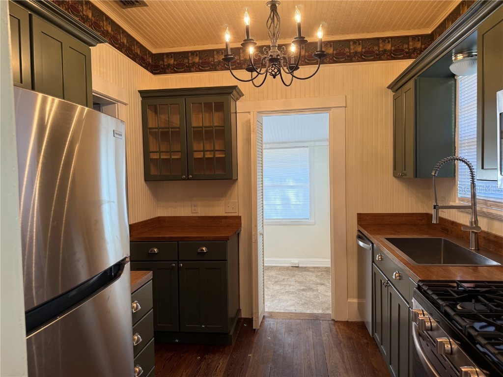 840 E 9th Avenue Mount Dora FL 32757 G5103970 image5