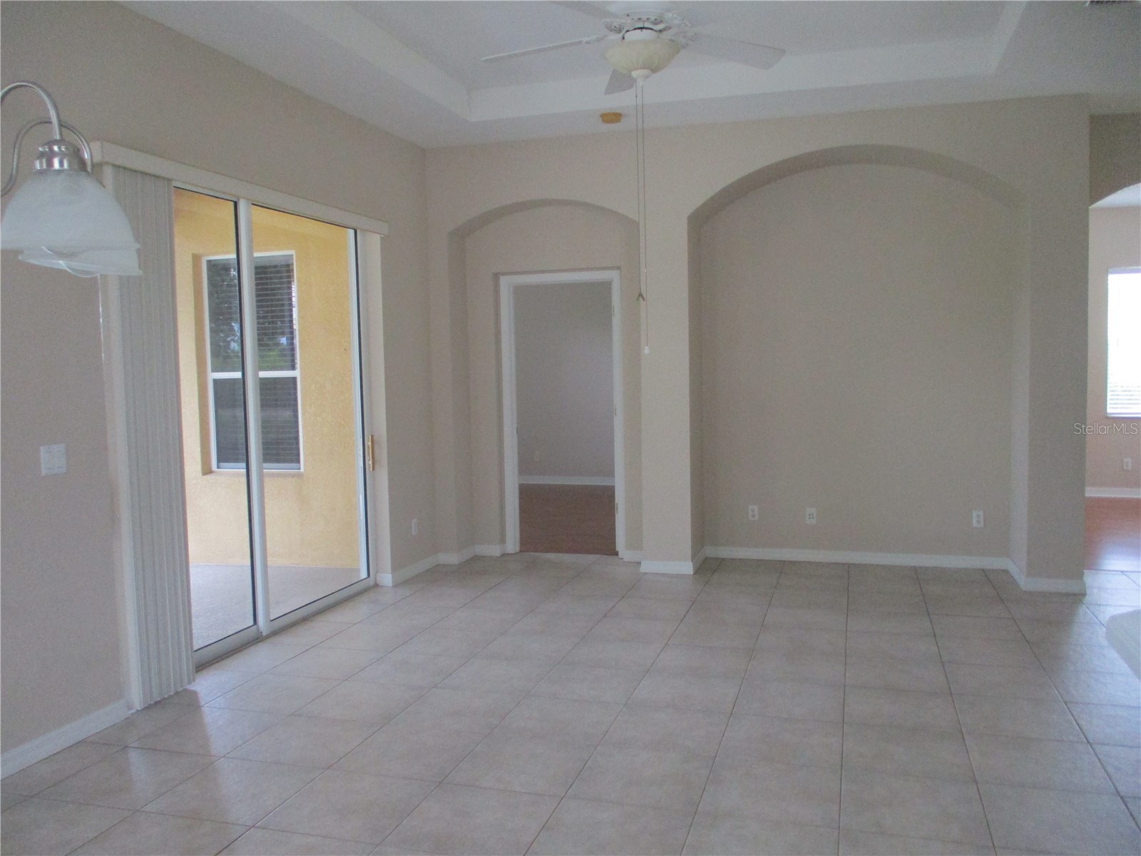 840 King Leon Way Sun City Center FL 33573 TB8519148 image3