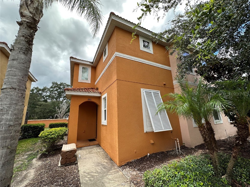840 Las Fuentes Drive Kissimmee FL 34746 O6278562 image1