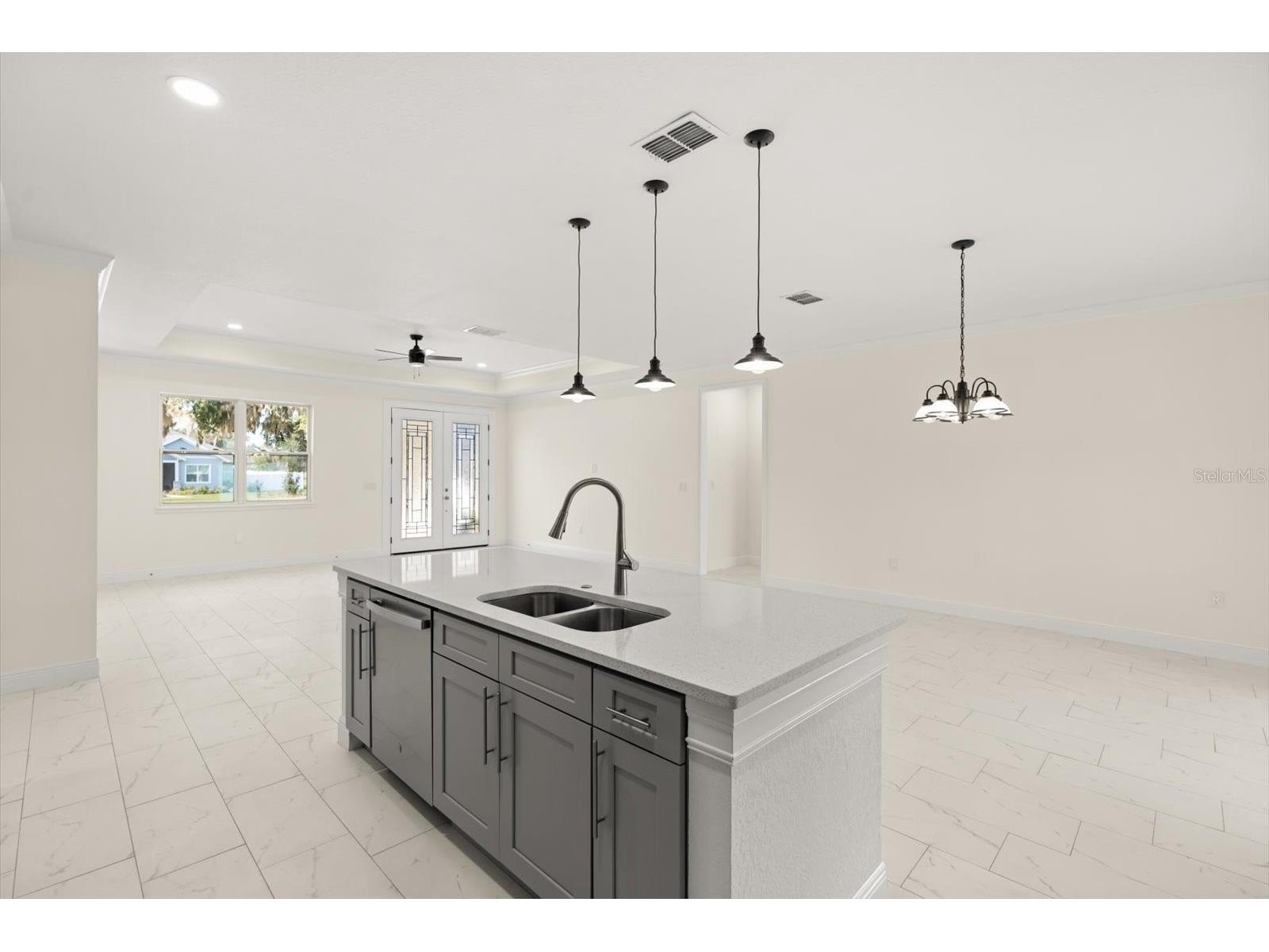 840 Oaks Shores Road Leesburg FL 34748 - LAKE GRIFFIN O6377018 image8