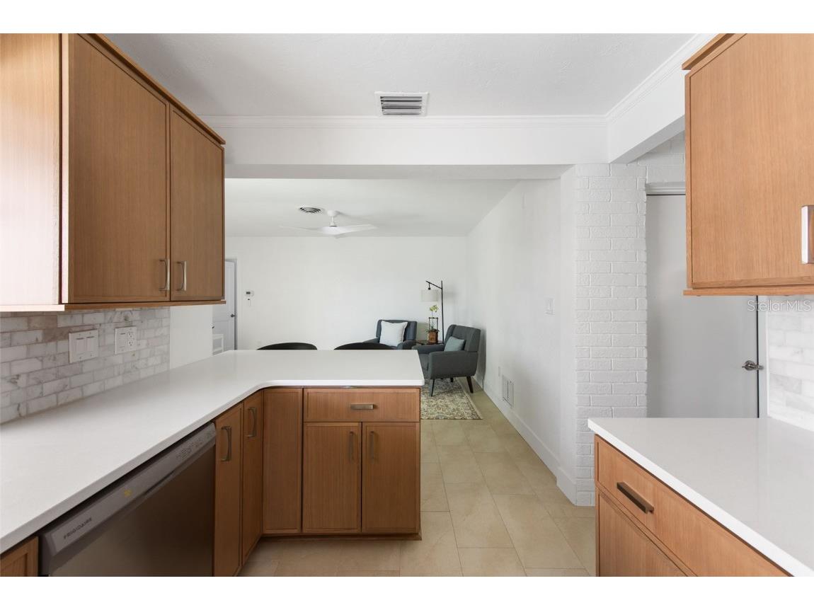 840 Park Road Englewood FL 34223 - LEMON BAY D6145043 image23