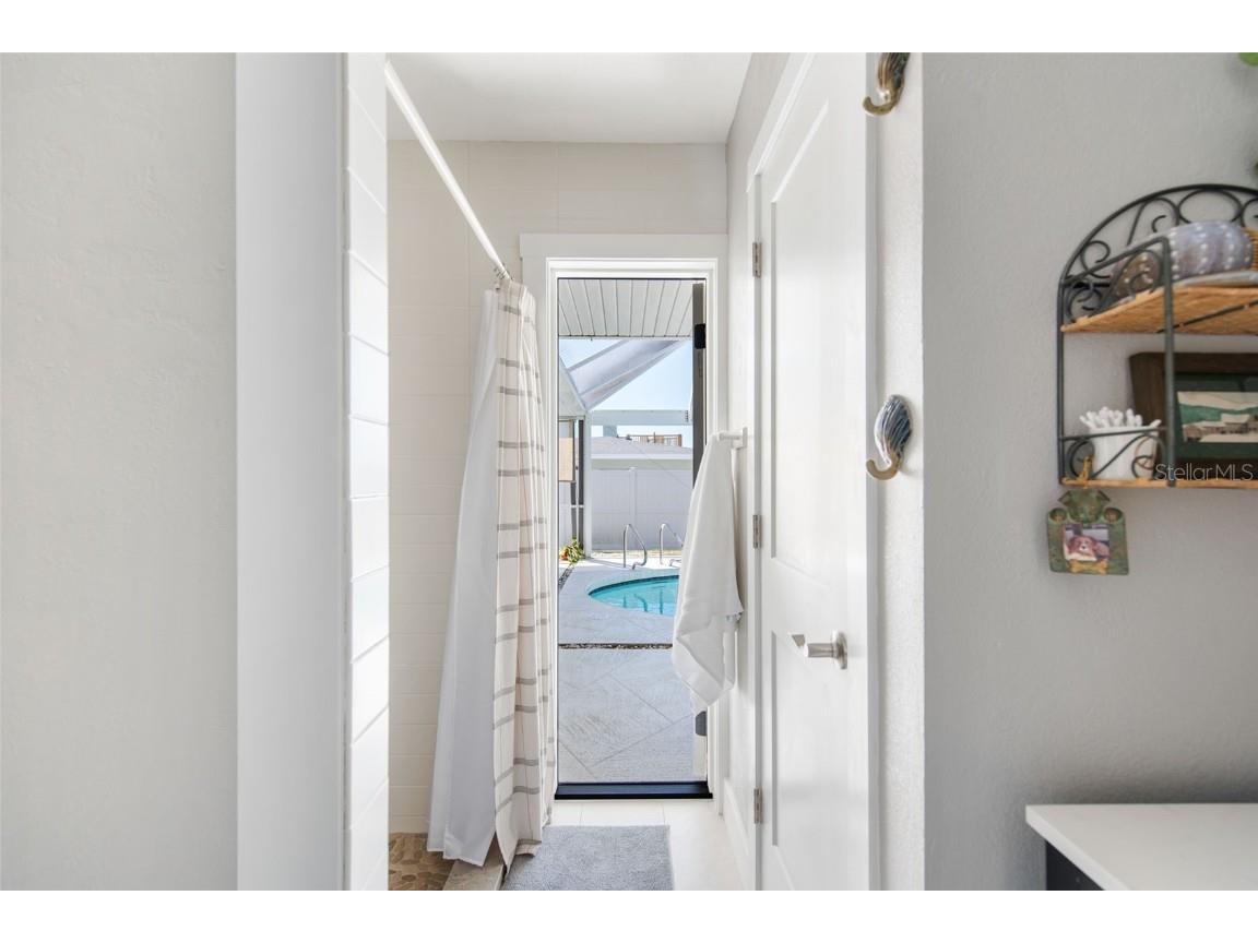 840 Park Road Englewood FL 34223 - LEMON BAY D6145043 image50