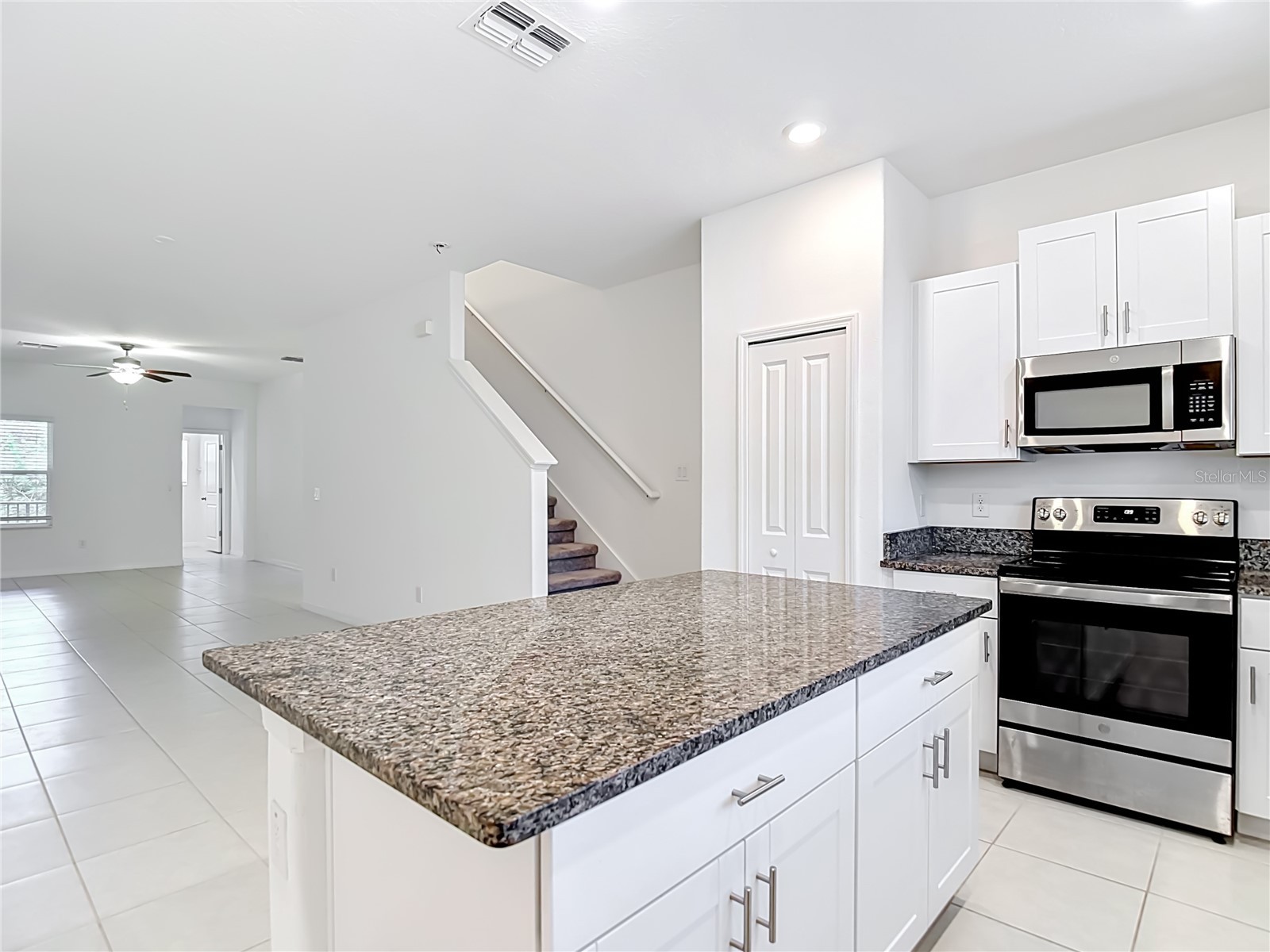 840 Tennyson Mill Circle Tampa FL 33619 - TAMPA BYPASS CANAL/ MCKAY BAY TB8482143 image5