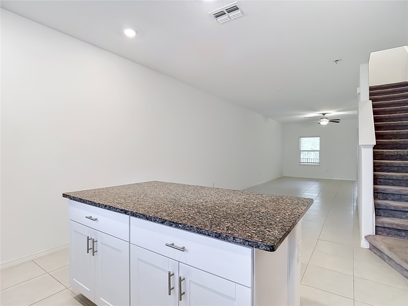 840 Tennyson Mill Circle Tampa FL 33619 - TAMPA BYPASS CANAL/ MCKAY BAY TB8482143 image7