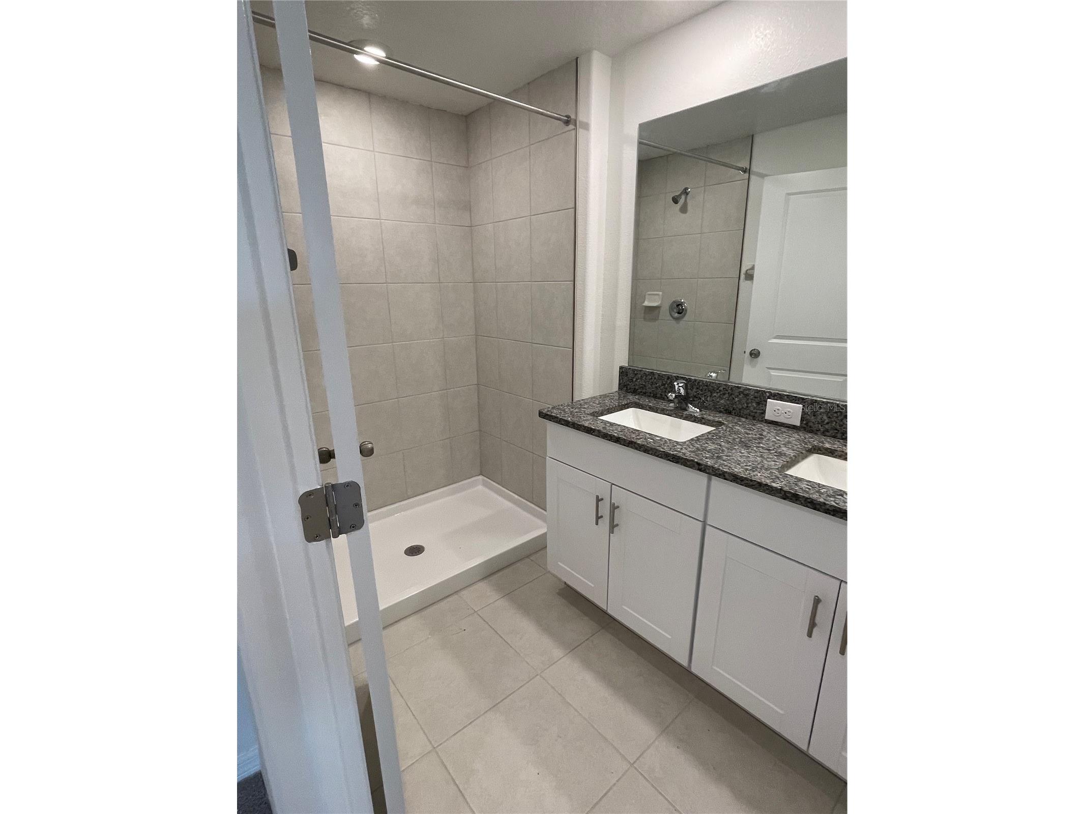 840 Tennyson Mill Circle Tampa FL 33619 - MCKAY BAY TB8485562 image8