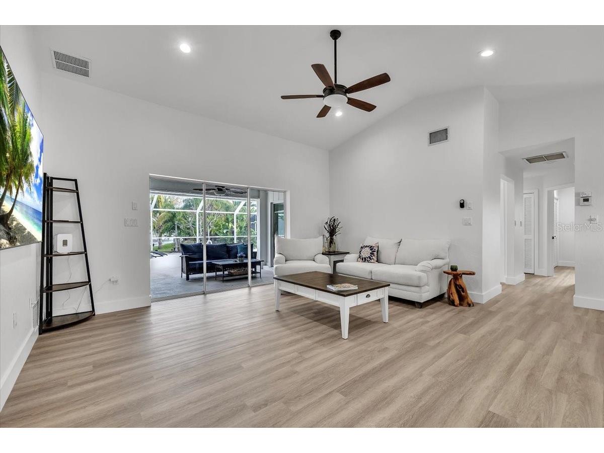 840 Via Tunis Punta Gorda FL 33950 - SEA BASS STRAIGHT C7521777 image5