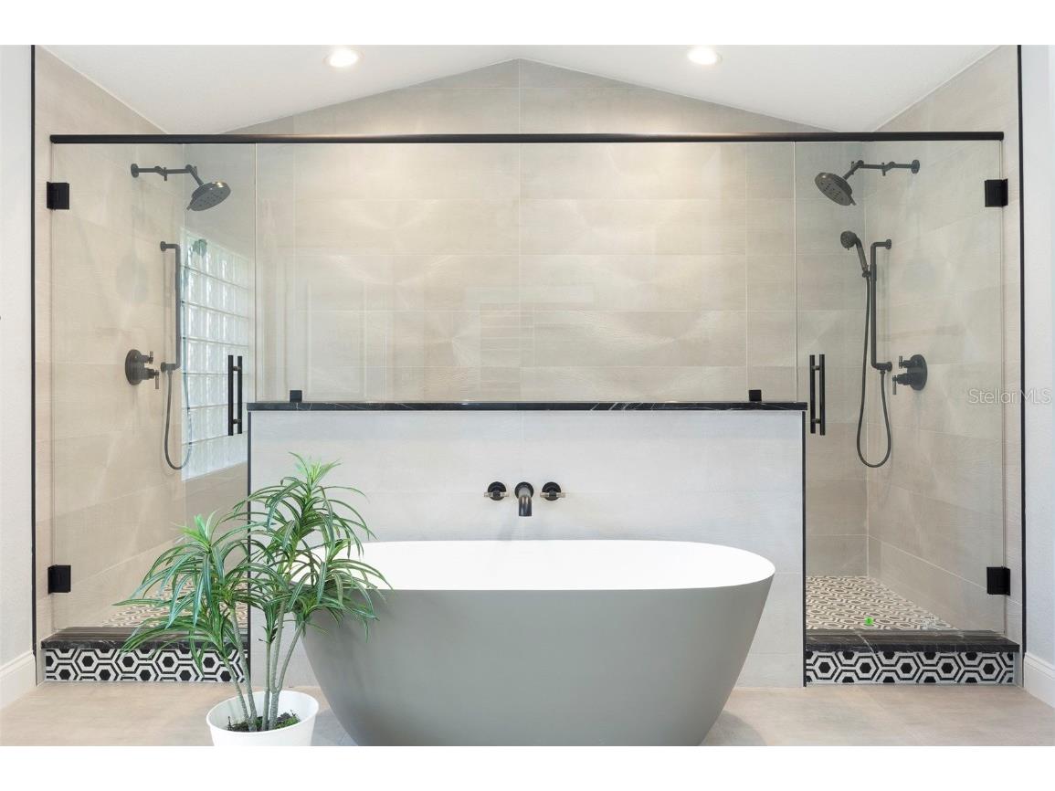 8400 35th Avenue N Saint Petersburg FL 33710 - BOCA CIEGA BAY TB8409145 image32