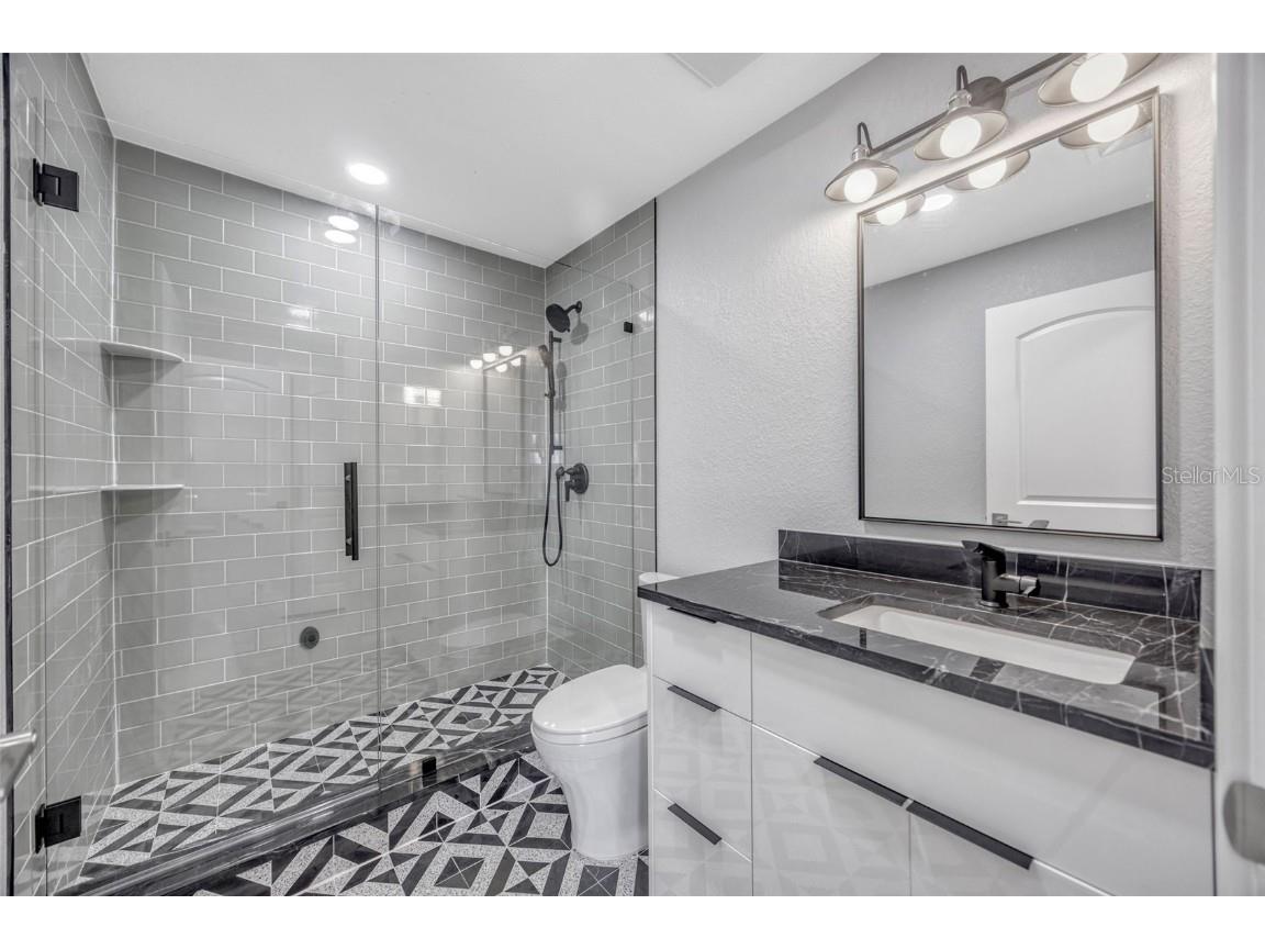 8400 35th Avenue N Saint Petersburg FL 33710 - BOCA CIEGA BAY TB8409145 image36