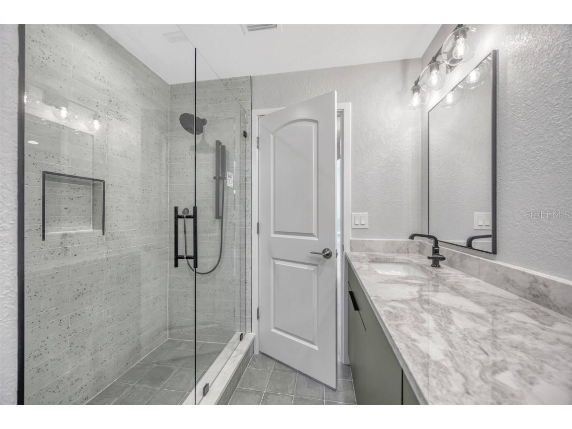 8400 35th Avenue N Saint Petersburg FL 33710 - BOCA CIEGA BAY TB8409145 image40