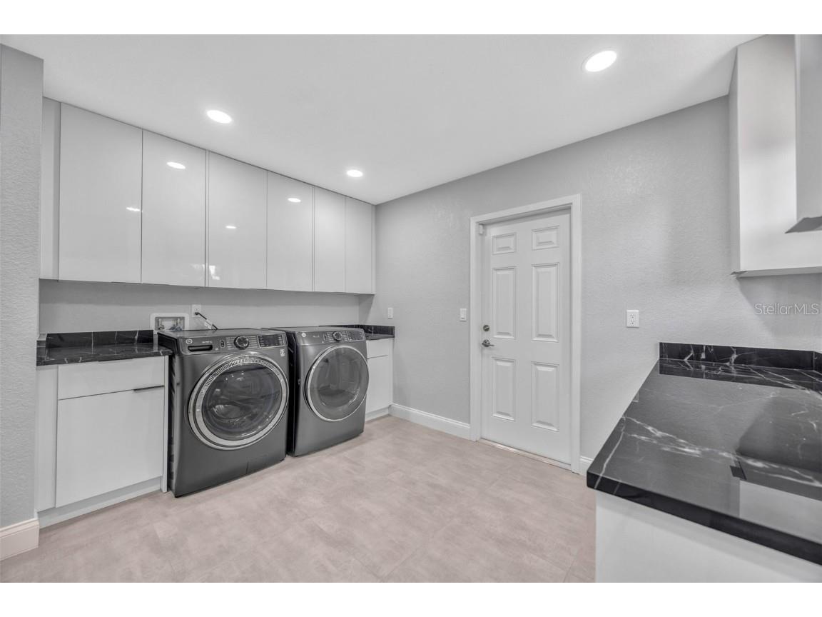 8400 35th Avenue N Saint Petersburg FL 33710 - BOCA CIEGA BAY TB8409145 image41