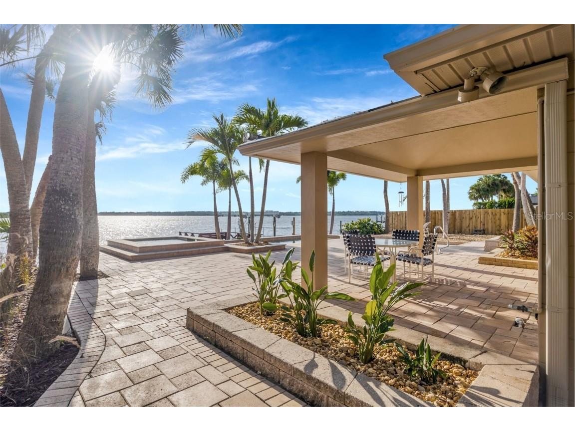 8400 35th Avenue N Saint Petersburg FL 33710 - BOCA CIEGA BAY TB8409145 image47