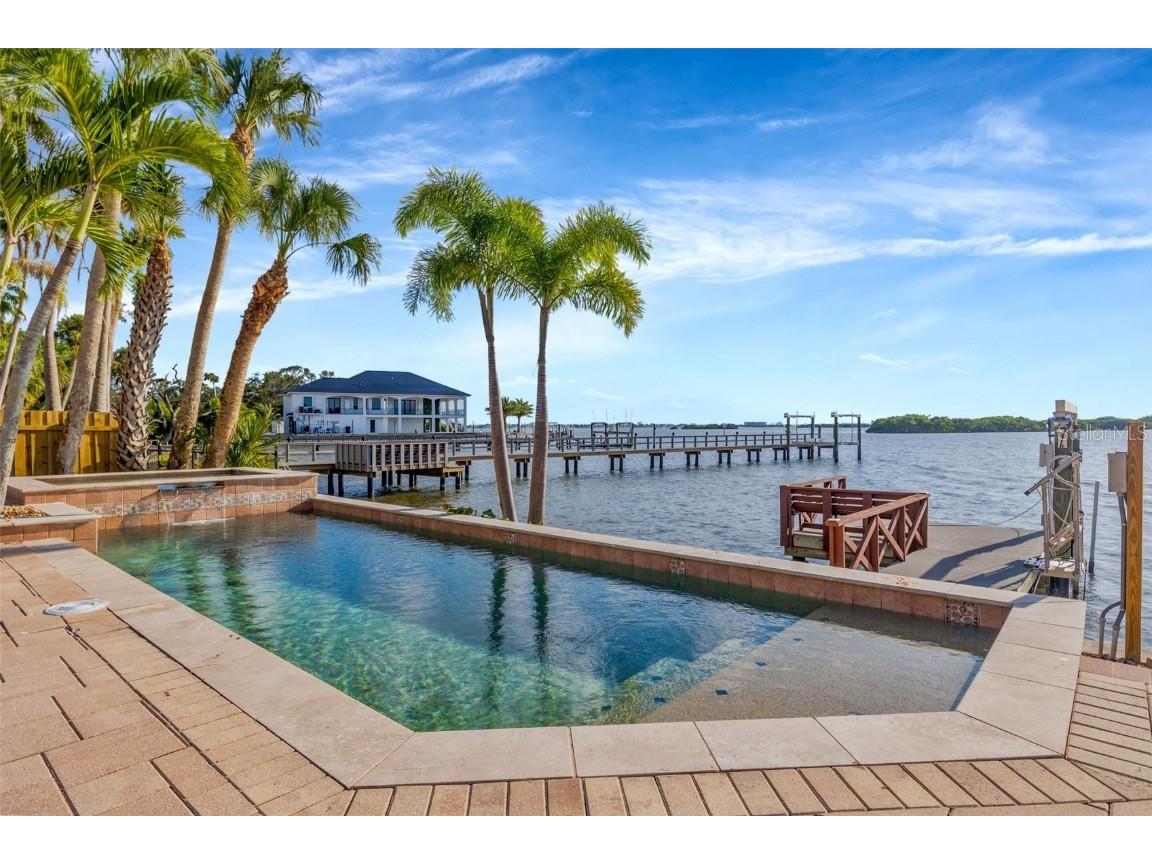 8400 35th Avenue N Saint Petersburg FL 33710 - BOCA CIEGA BAY TB8409145 image53