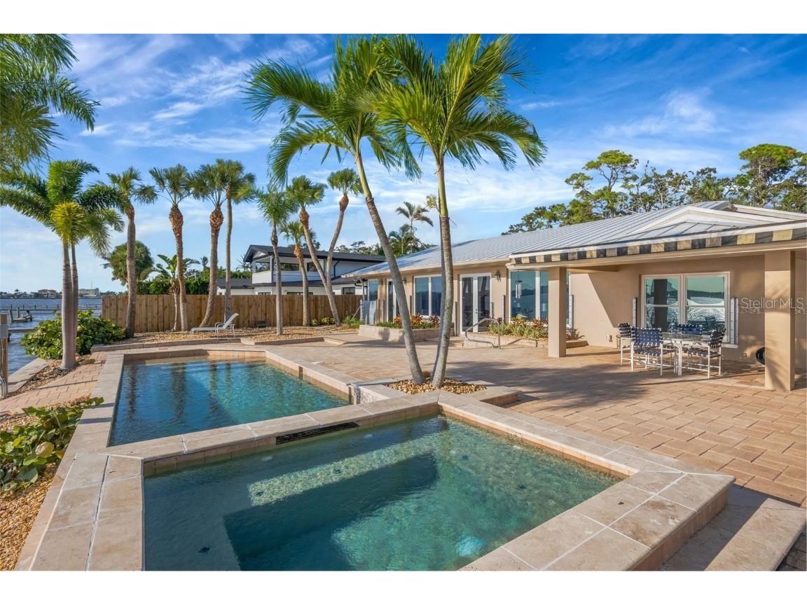 8400 35th Avenue N Saint Petersburg FL 33710 - BOCA CIEGA BAY TB8409145 image55