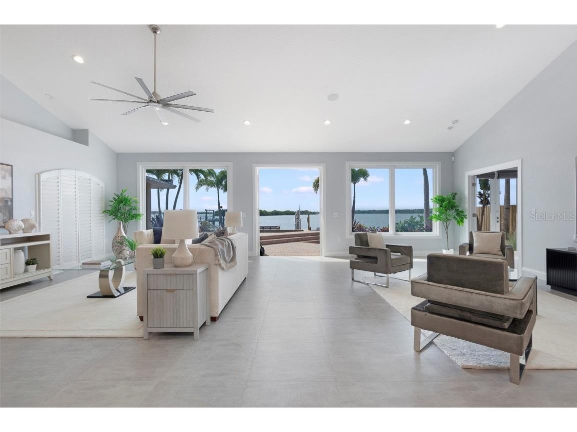 8400 35th Avenue N Saint Petersburg FL 33710 - BOCA CIEGA BAY TB8409145 image8